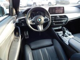 
										2019 BMW 5 Series 530i xDrive Sedan 4D full									