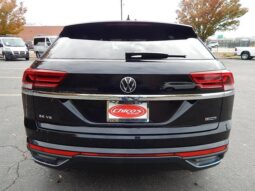 
										2021 Volkswagen Atlas Cross Sport SE 4Motion w/Technology Sport Utility 4D full									