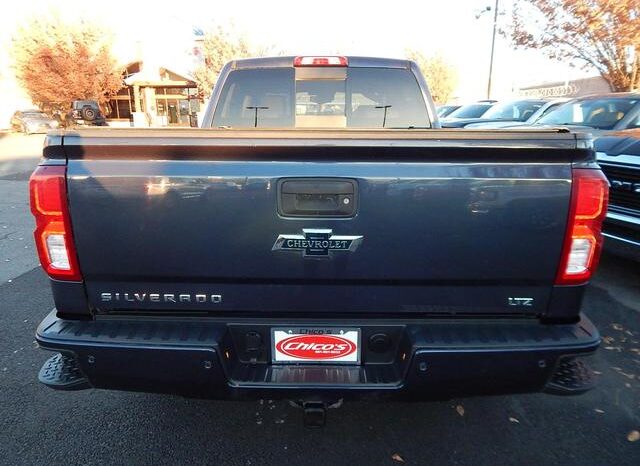 
								2018 Chevrolet Silverado 1500 Crew Cab Z71 LTZ Pickup 4D 5 3/4 ft full									