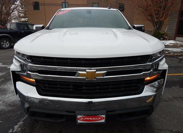 
								2021 Chevrolet Silverado 1500 Crew Cab LT Pickup 4D 5 3/4 ft full									