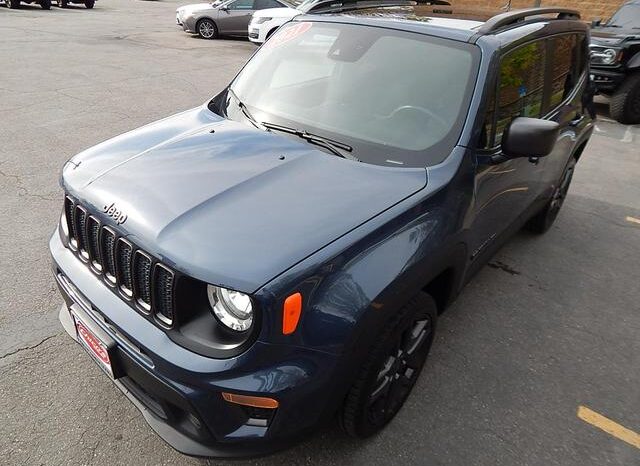 
								2021 Jeep Renegade Latitude Sport Utility 4D full									