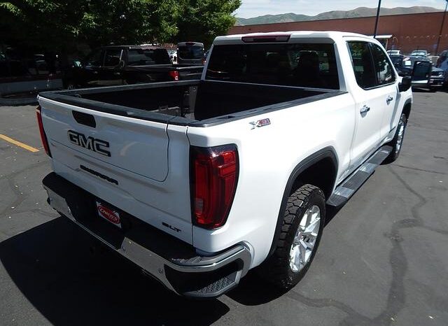 
								2019 GMC Sierra 1500 Crew Cab SLT Pickup 4D 5 3/4 ft full									