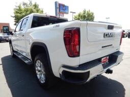 
										2019 GMC Sierra 1500 Crew Cab SLT Pickup 4D 5 3/4 ft full									