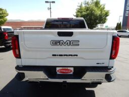 
										2019 GMC Sierra 1500 Crew Cab SLT Pickup 4D 5 3/4 ft full									