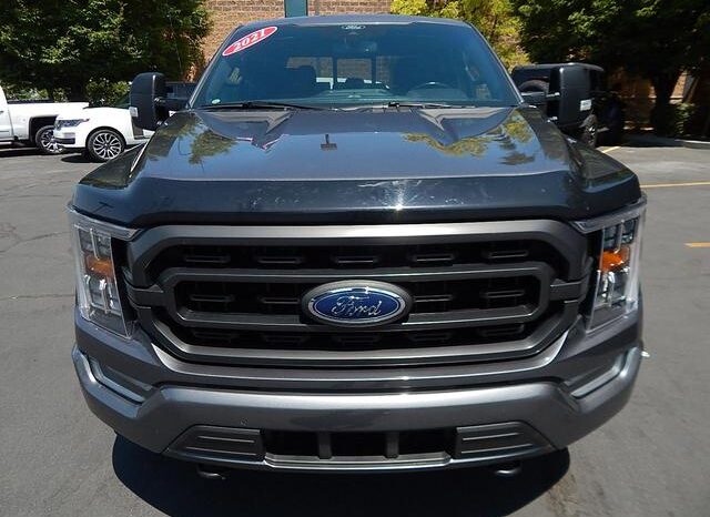 
								2021 Ford F150 SuperCrew Cab XLT Pickup 4D 6 1/2 ft full									