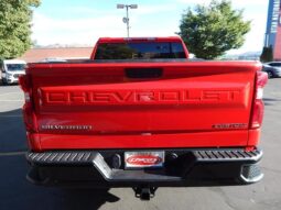 
										2022 Chevrolet Silverado 1500 Limited Crew Cab Custom Trail Boss Pickup 4D 5 3/4 ft full									