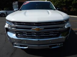 
										2021 Chevrolet Silverado 1500 Crew Cab LTZ Pickup 4D 5 3/4 ft full									