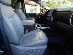 
										2019 GMC Sierra 1500 Crew Cab SLT Pickup 4D 5 3/4 ft full									