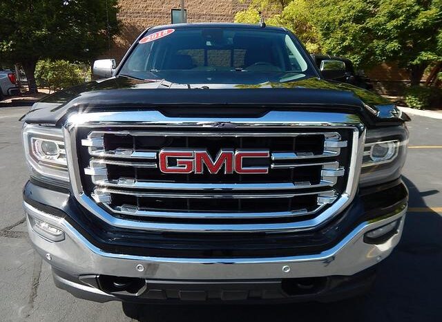 
								2018 GMC Sierra 1500 Crew Cab SLT Pickup 4D 5 3/4 ft full									