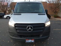 
										2021 Mercedes-Benz Sprinter 2500 Passenger Standard Roof w/144″ WB Van 3D full									