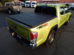 
										2023 Toyota Tacoma Double Cab TRD Off-Road Pickup 4D 5 ft full									