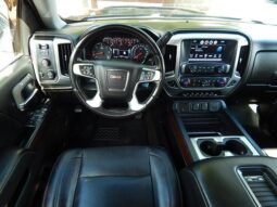 
										2018 GMC Sierra 1500 Crew Cab SLT Pickup 4D 5 3/4 ft full									