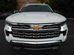 
										2022 Chevrolet Silverado 1500 Crew Cab LTZ Pickup 4D 5 3/4 ft full									