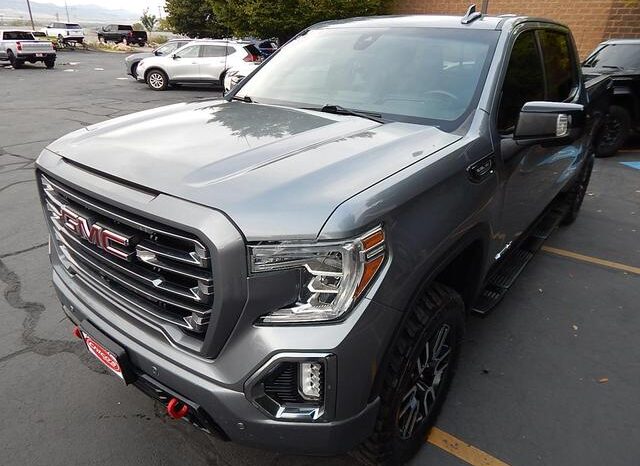 
								2020 GMC Sierra 1500 Crew Cab AT4 Pickup 4D 5 3/4 ft full									