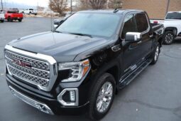 
										2020 GMC Sierra 1500 Crew Cab Denali Pickup 4D 5 3/4 ft full									