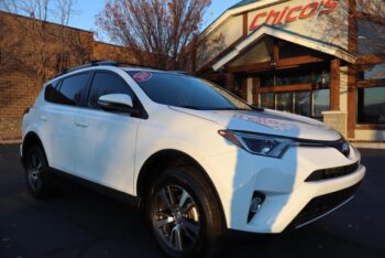 2018 Toyota RAV4 XLE Sport Utility 4D