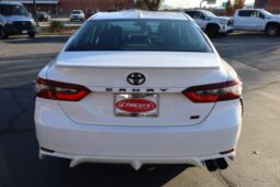 
										2024 Toyota Camry SE Sedan 4D full									