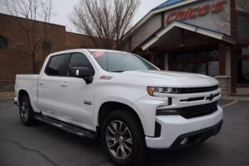 2021 Chevrolet Silverado 1500 Crew Cab RST Pickup 4D 5 3/4 ft