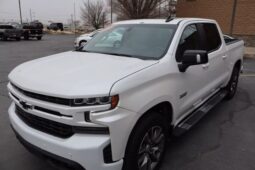 
										2021 Chevrolet Silverado 1500 Crew Cab RST Pickup 4D 5 3/4 ft full									