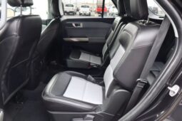 
										2022 Ford Explorer XLT Sport Utility 4D full									