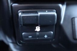 
										2021 Chevrolet Silverado 1500 Crew Cab RST Pickup 4D 5 3/4 ft full									