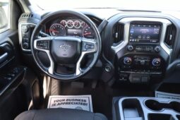 
										2021 Chevrolet Silverado 1500 Crew Cab RST Pickup 4D 5 3/4 ft full									