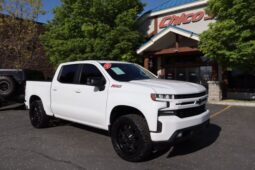 2021 Chevrolet Silverado 1500 Crew Cab RST Pickup 4D 5 3/4 ft