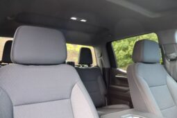 
										2022 Chevrolet Silverado 1500 Crew Cab LT Pickup 4D 5 3/4 ft full									
