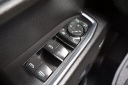 
										2023 GMC Sierra 1500 Crew Cab SLT Pickup 4D 5 3/4 ft full									