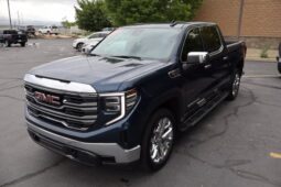 
										2023 GMC Sierra 1500 Crew Cab SLT Pickup 4D 5 3/4 ft full									