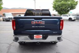 
										2023 GMC Sierra 1500 Crew Cab SLT Pickup 4D 5 3/4 ft full									