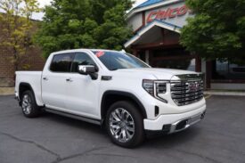 2022 GMC Sierra 1500 Crew Cab Denali Pickup 4D 5 3/4 ft