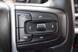 
										2023 GMC Sierra 1500 Crew Cab SLT Pickup 4D 5 3/4 ft full									