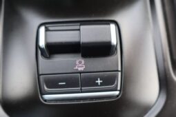 
										2022 GMC Sierra 1500 Crew Cab Denali Pickup 4D 5 3/4 ft full									