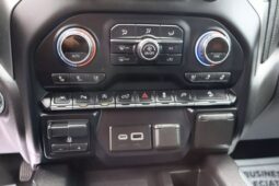 
										2021 Chevrolet Silverado 1500 Crew Cab LTZ Pickup 4D 5 3/4 ft full									