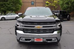 
										2021 Chevrolet Silverado 1500 Crew Cab LTZ Pickup 4D 5 3/4 ft full									