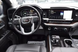 
										2023 GMC Sierra 1500 Crew Cab SLT Pickup 4D 5 3/4 ft full									