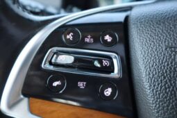 
										2017 Cadillac Escalade Luxury Sport Utility 4D full									