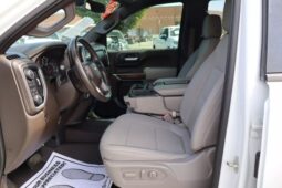 
										2021 Chevrolet Silverado 1500 Crew Cab LT Pickup 4D 5 3/4 ft full									