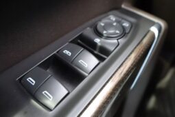 
										2021 Chevrolet Silverado 1500 Crew Cab LT Pickup 4D 5 3/4 ft full									