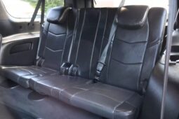 
										2019 Cadillac Escalade ESV Platinum Sport Utility 4D full									