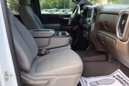 
										2021 Chevrolet Silverado 1500 Crew Cab LT Pickup 4D 5 3/4 ft full									