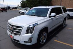 
										2019 Cadillac Escalade ESV Platinum Sport Utility 4D full									
