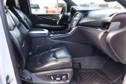 
										2019 Cadillac Escalade ESV Platinum Sport Utility 4D full									