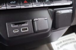 
										2021 Chevrolet Silverado 1500 Crew Cab LT Pickup 4D 5 3/4 ft full									