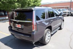 
										2018 Cadillac Escalade Luxury Sport Utility 4D full									
