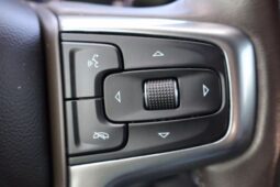 
										2021 Chevrolet Silverado 1500 Crew Cab LT Pickup 4D 5 3/4 ft full									