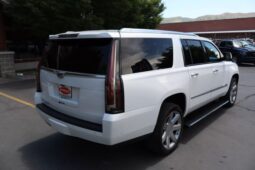 
										2019 Cadillac Escalade ESV Platinum Sport Utility 4D full									