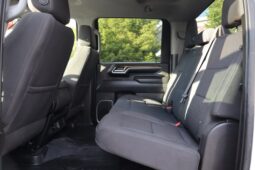 
										2024 Chevrolet Silverado 2500 HD Crew Cab LT Pickup 4D 6 1/2 ft full									