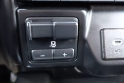 
										2021 Chevrolet Silverado 1500 Crew Cab LTZ Pickup 4D 5 3/4 ft full									